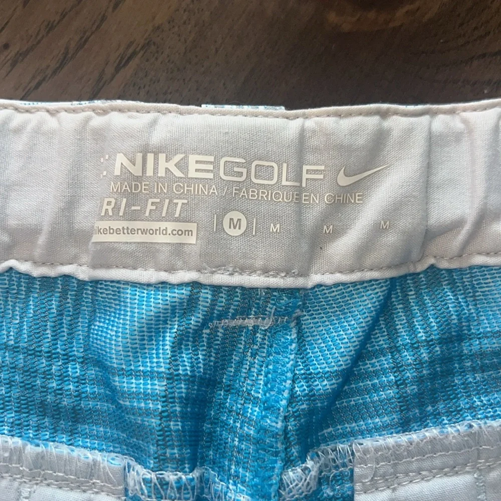 Nike Golf Boys Pale Blue with Greyish Blue Plaid 10